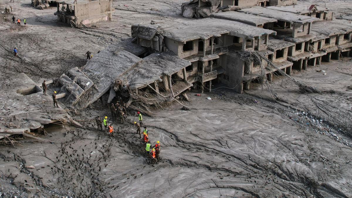 Nepal resumes flood rescue, seeks technical help and billions of dollars