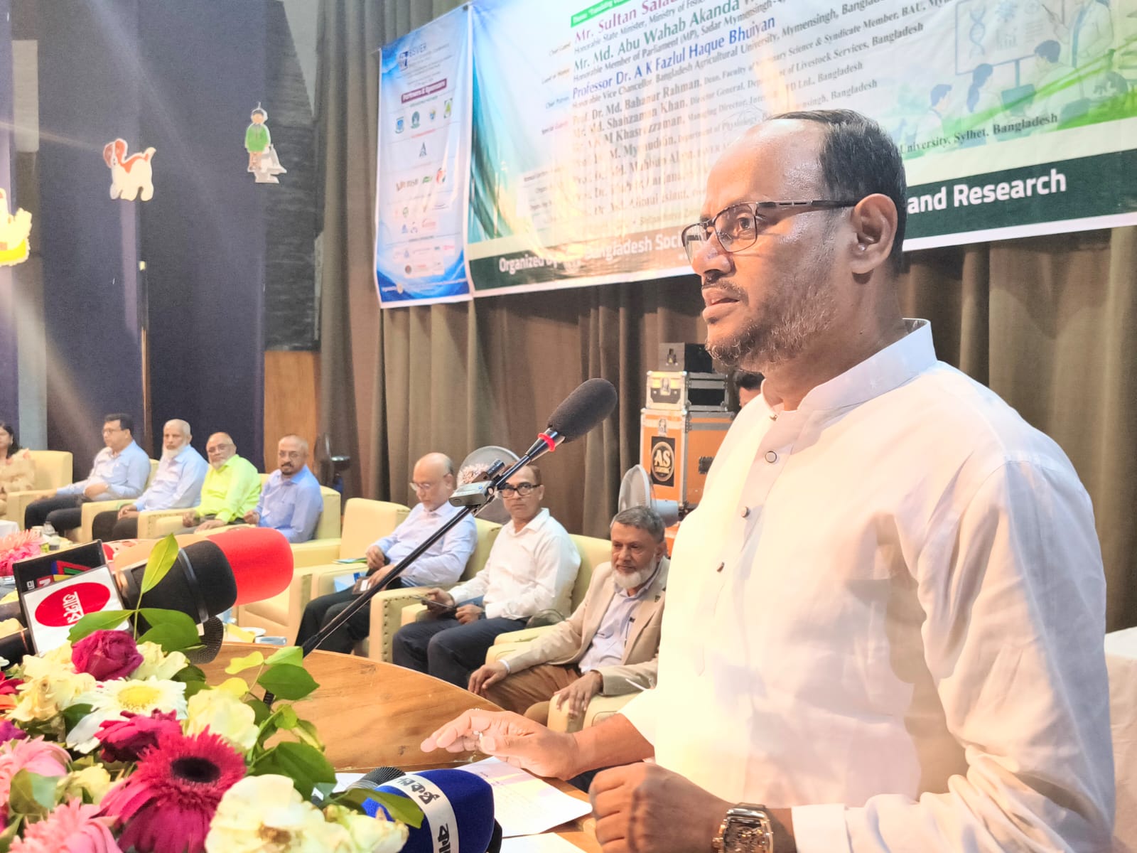 Govt working to create more jobs in fisheries, livestock sectors: Tuku