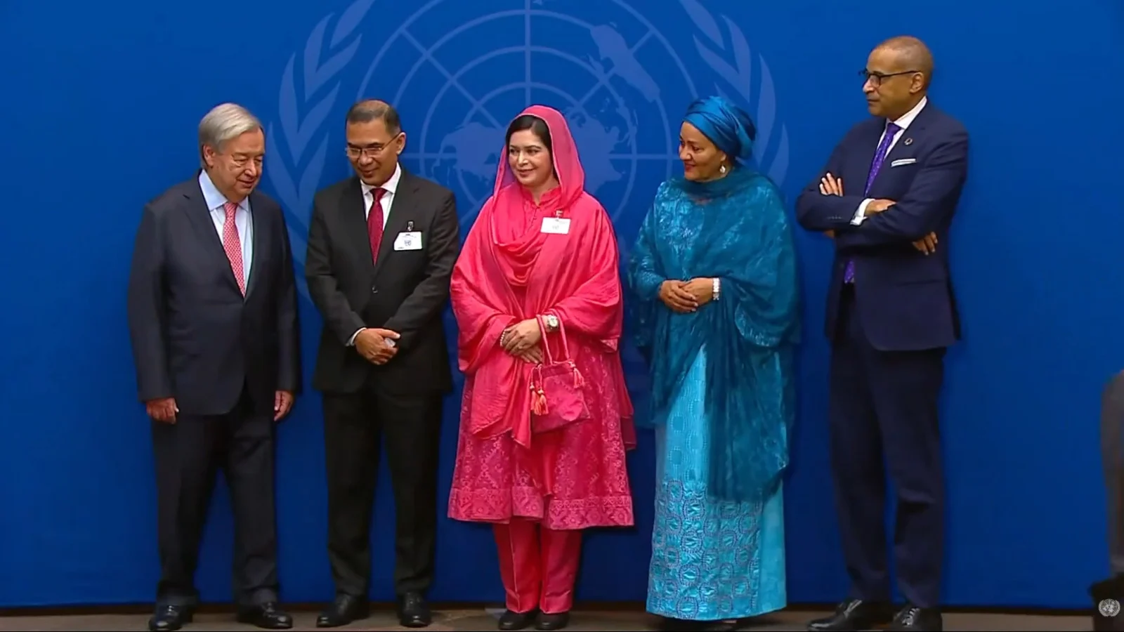 PM attends UN chief’s welcome breakfast in New York